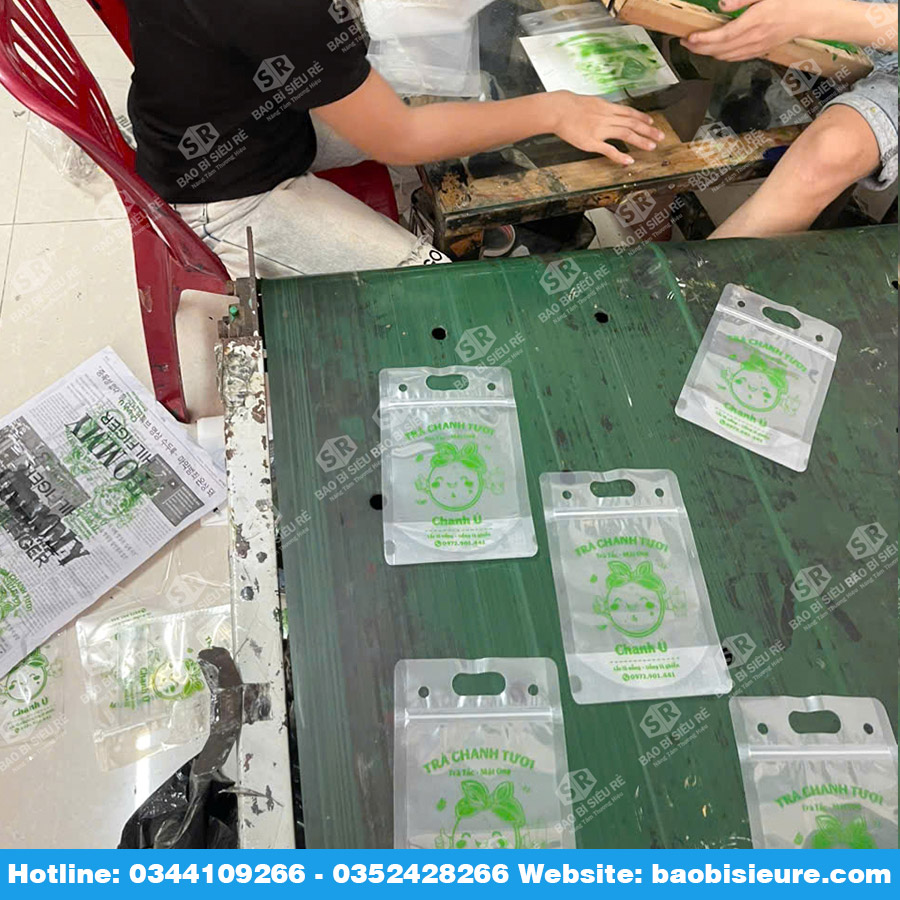In túi zip đựng trà chanh, trà sữa theo yêu cầu